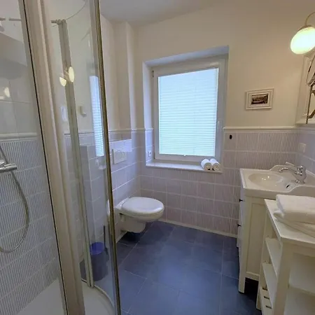 Vakantiehuis In With Swimming Pool Büsum